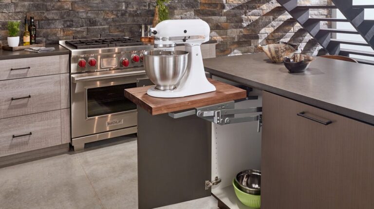 Heavy Duty Mixer Lift with Shelf