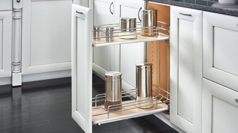 Contemporary Base Cabinet Pullout